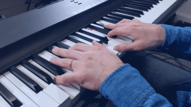 L'indépendance des mains au piano